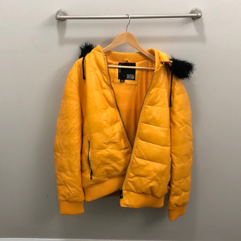 Robert Phillipe Yellow Jacket